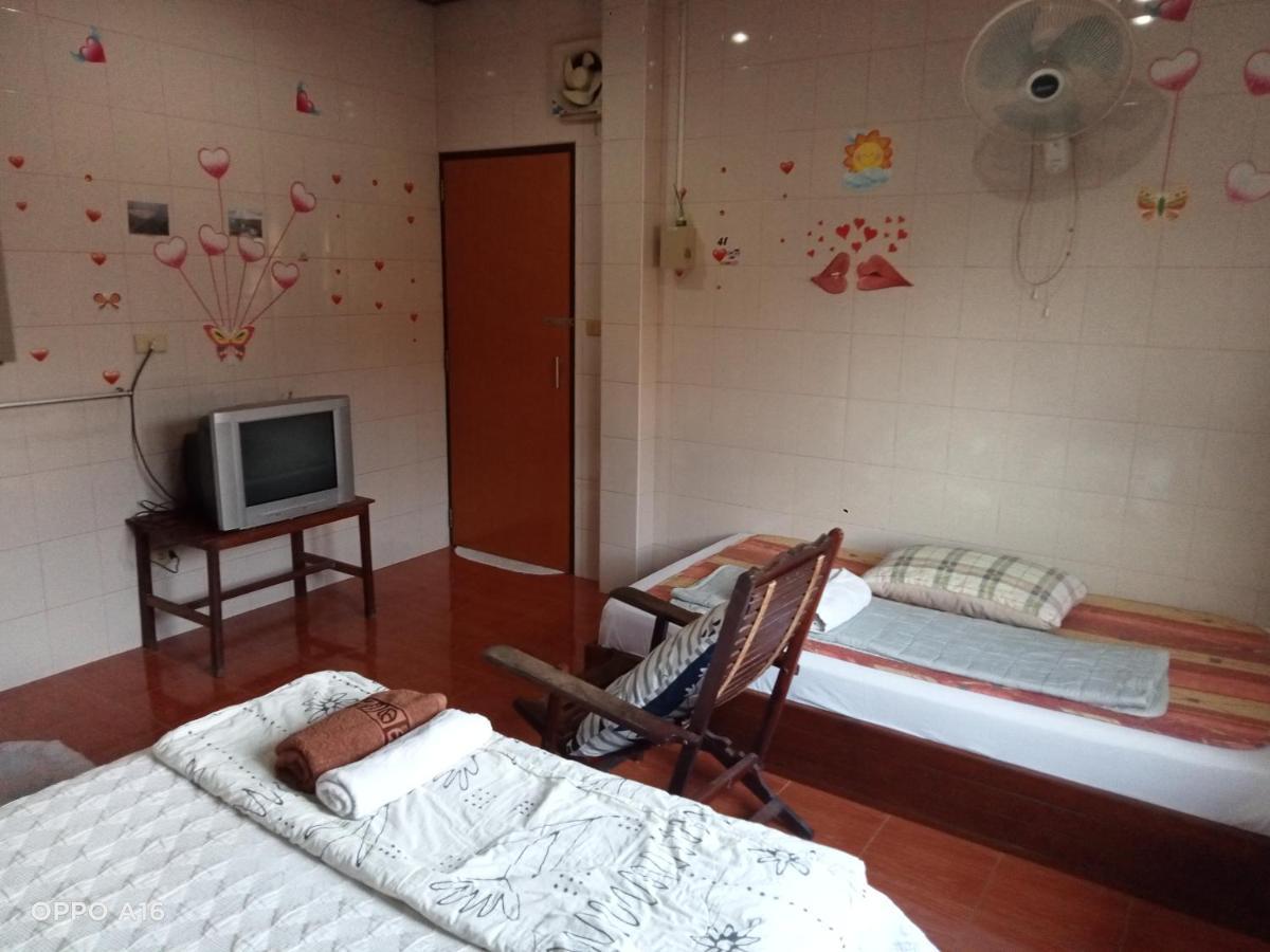 Np Guesthouse ترات المظهر الخارجي الصورة